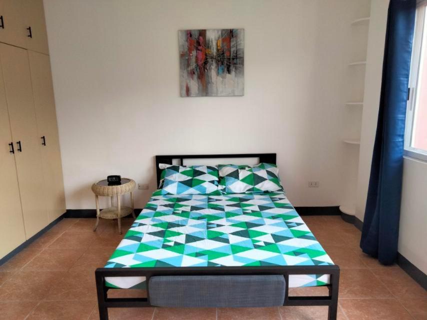 Vacation Town House Near Mactan Cebu Airport Villa Lapu-Lapu City Kültér fotó